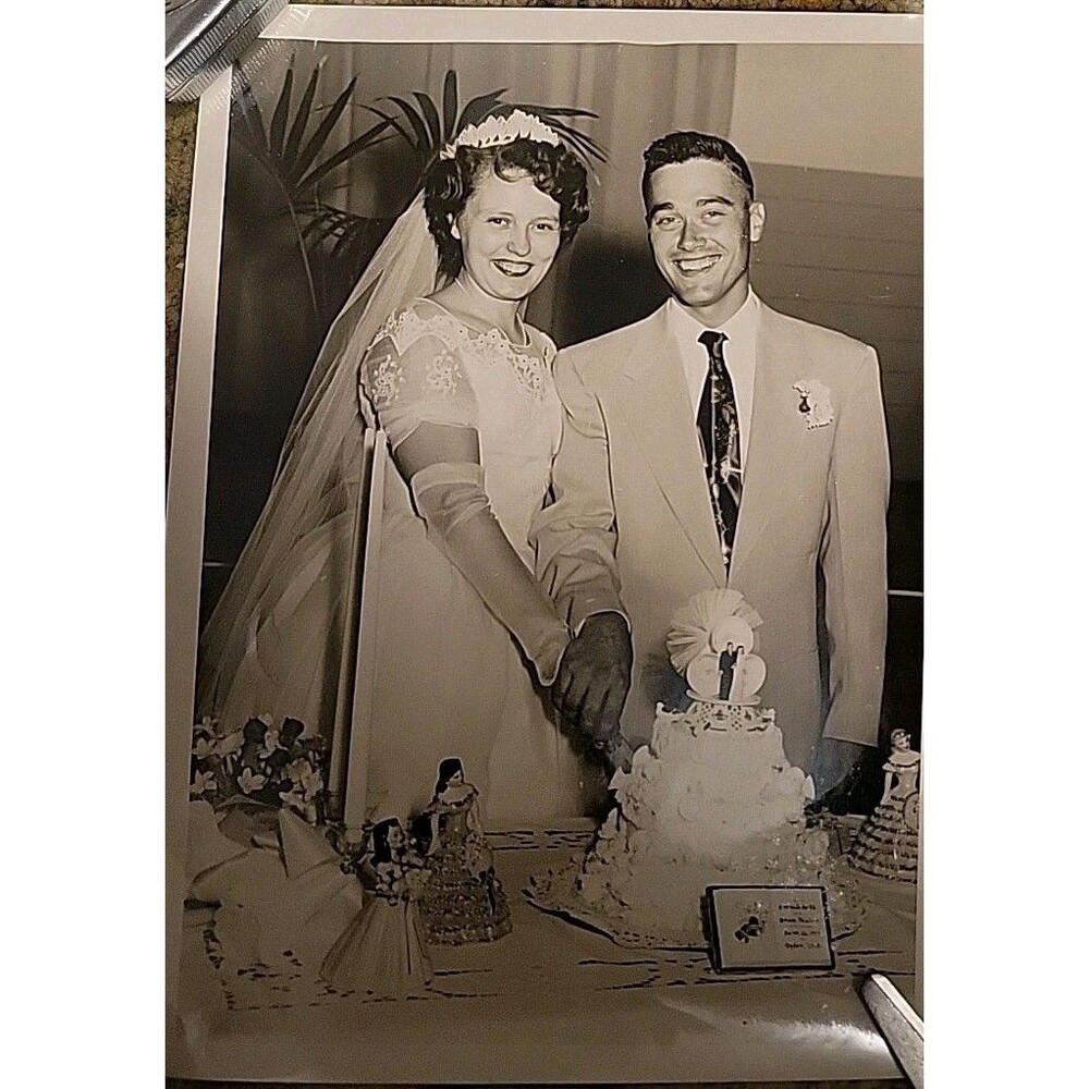 Vintage 1950s Black & White Photo of Bride and Groom Cutting Wedding Cake, Ameri